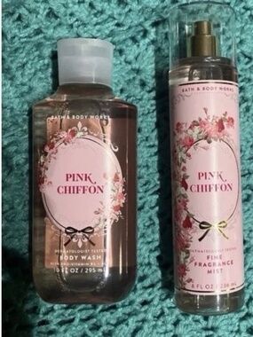2 Piece Bath & Body Work Set